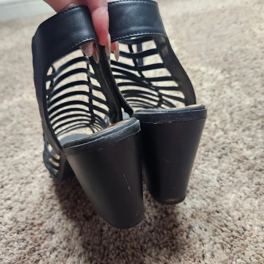 Soda Black Strappy Cadged Chunky Block Ankle Heels